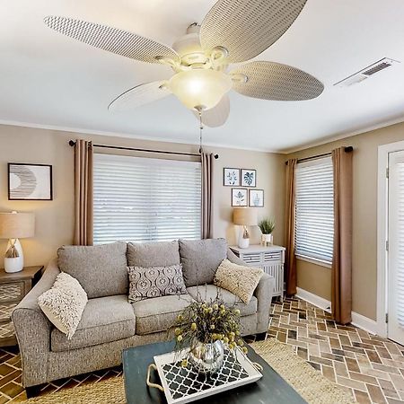 Little River Waterway Cottage Retreat 외부 사진